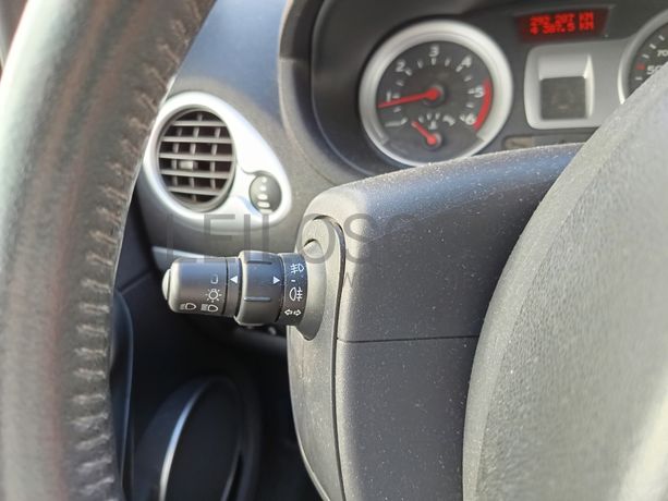 Renault Clio · Ano 2008