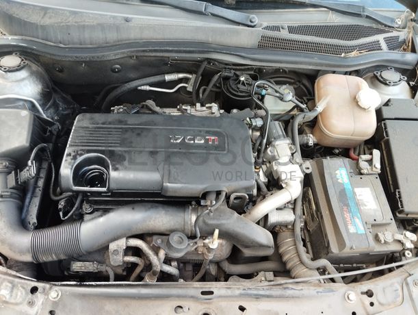 Opel Astra · Ano 2008