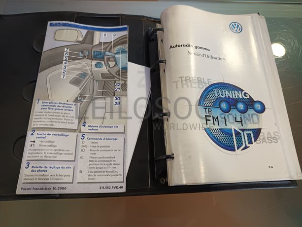 Volkswagen Passat · Ano 2001