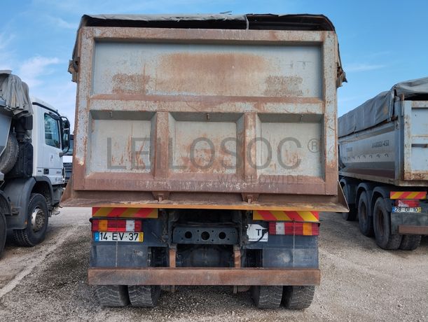 Camião Basc. Tras. 32 T Mercedes-Benz ACTROS 3236K/42 8x4