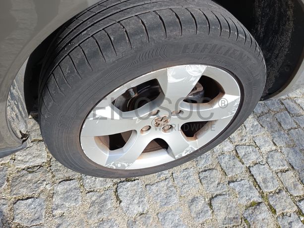 Peugeot 3008 · Ano 2009