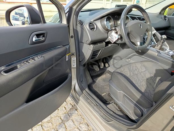 Peugeot 3008 · Ano 2009
