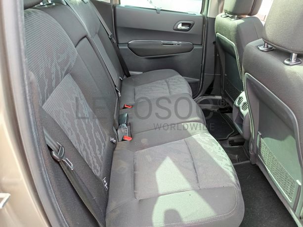 Peugeot 3008 · Ano 2009