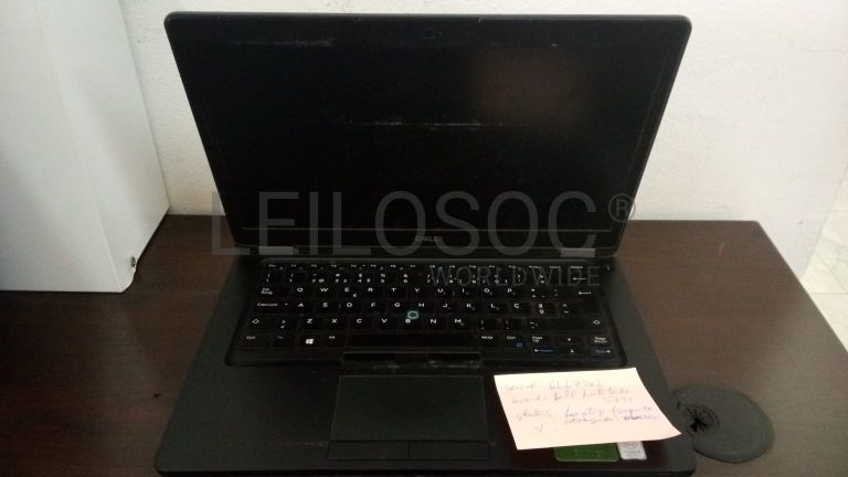 Portátil Dell Latitude 5490