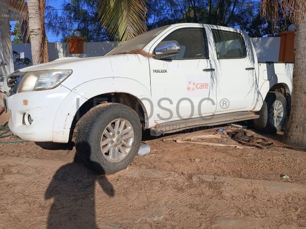 Toyota Hilux · Ano 2012