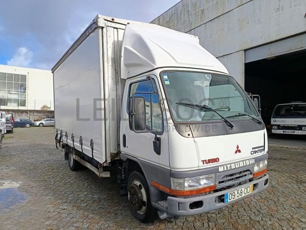 Mitsubishi Canter · Ano 1999