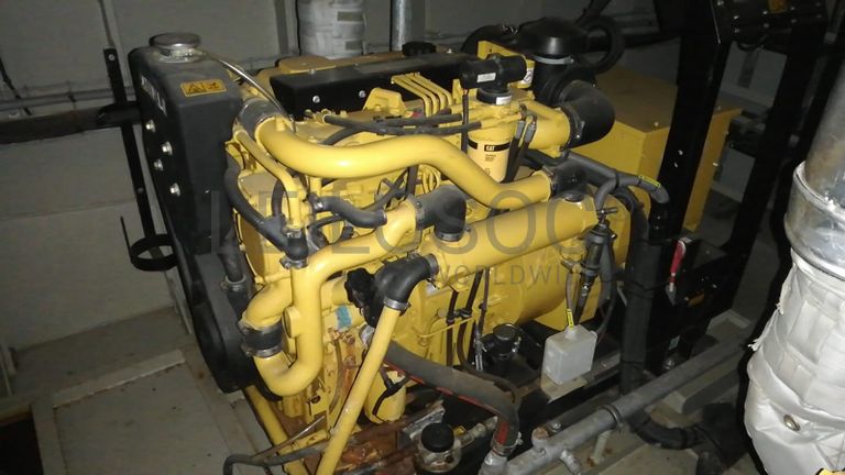 Dois Atuneiros e Um Arrastão | Two Longliners and One Trawler -  ALBACARES VII + PELAMIS III + SARDINHA I