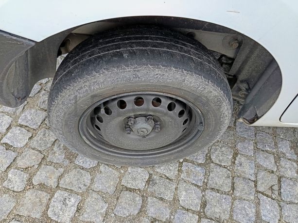 Renault Kangoo · Ano 2011