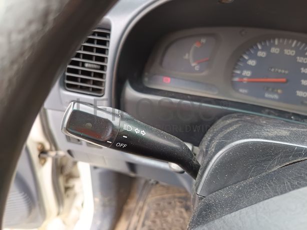 Toyota Hilux · Ano 2000