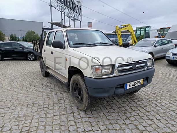 Toyota Hilux · Ano 2000