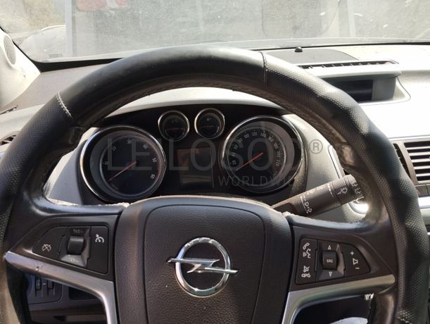 Opel Meriva · Ano 2010