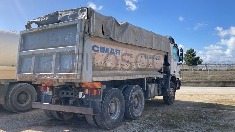 Camião Basc. Tras. 26 T Mercedes-Benz Actros 2632K/36 6x4