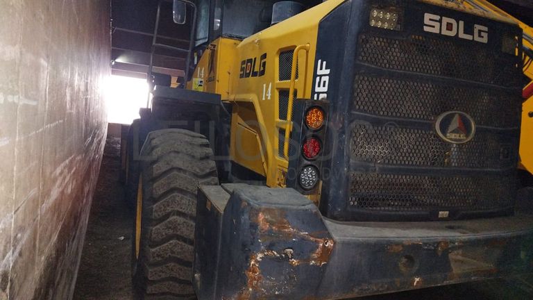 Pá carregadora  SDLG LG956F