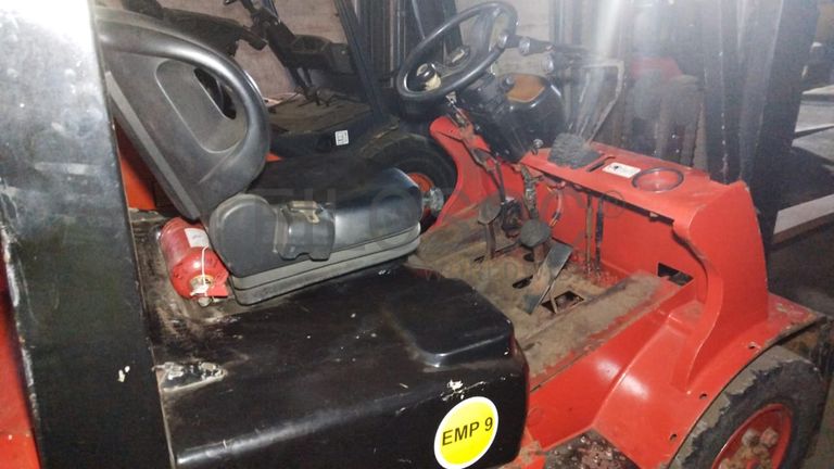 Empilhadeira LINDE H40D