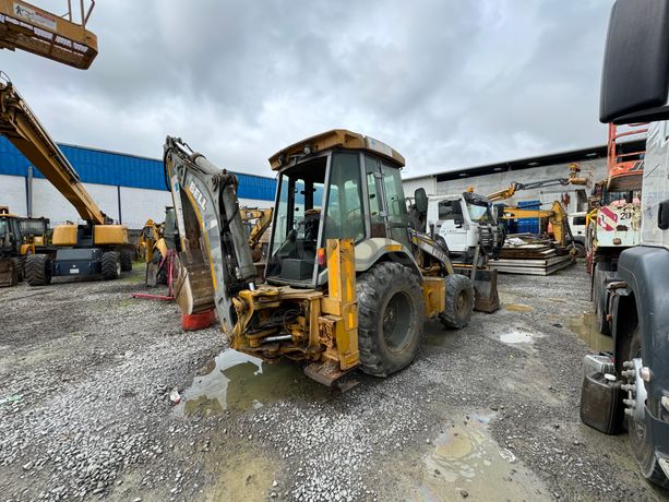 Rétrocaveuse BELL 315 SJ