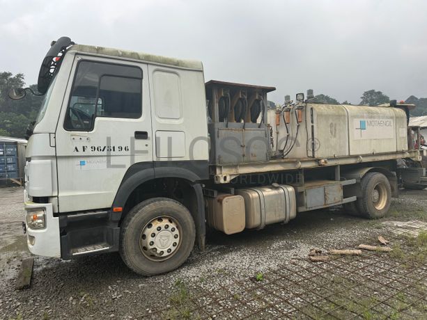 Camion SINOTRUK HOWO 290