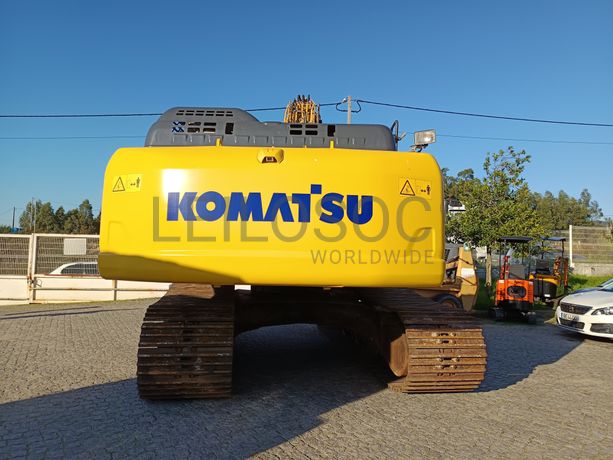 Giratória de Rastos Komatsu · Ano 2018