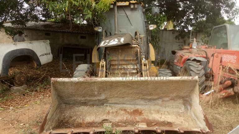 Retroescavadeira - CAT/428E