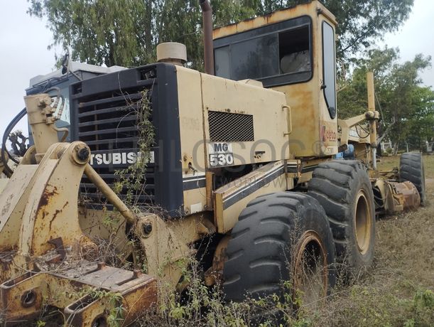 Niveladora  - Mitsubishi/MG 530