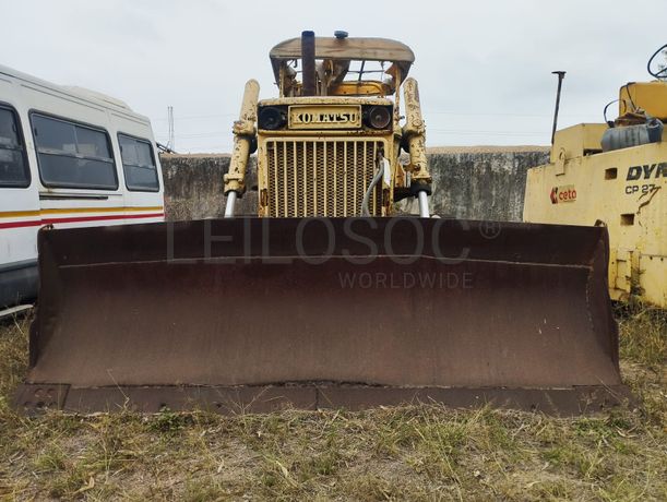 Bulldozer  - Komatsu/D65A-6