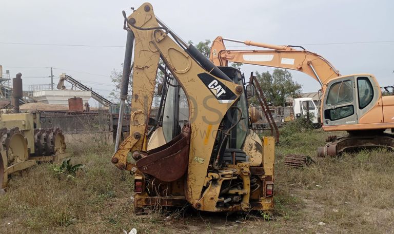 Escavadeira - Caterpillar/422E