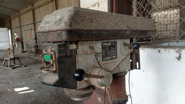 Furadeira - Rexon/DP-430F32