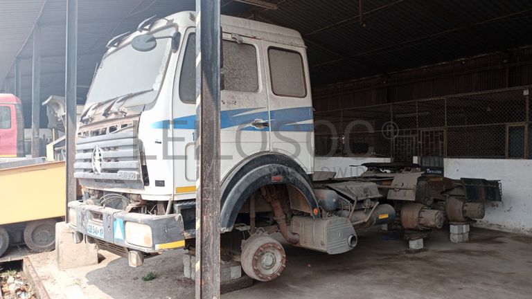 Camião - Powerstar/2542