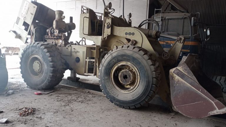 Escavadeira  - Komatsu/S6D105