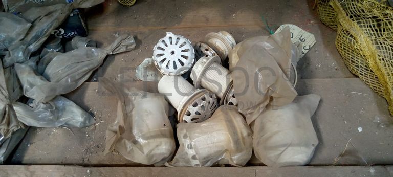  sifão  PVC de 40mm