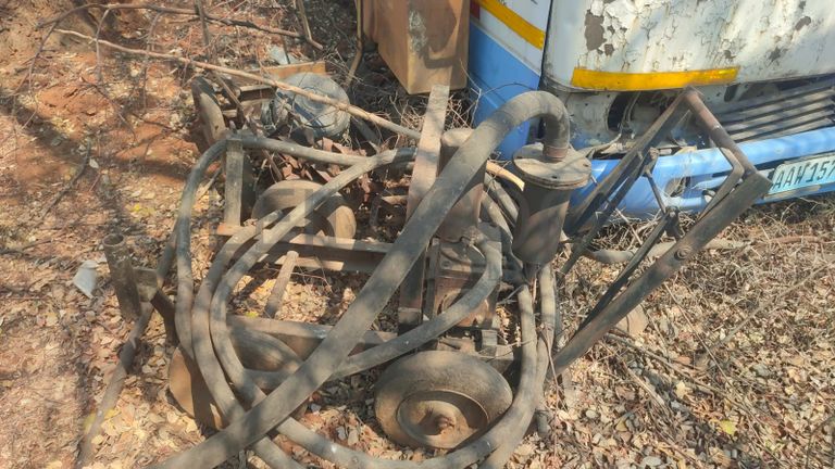 Máquinas de alcatrão.