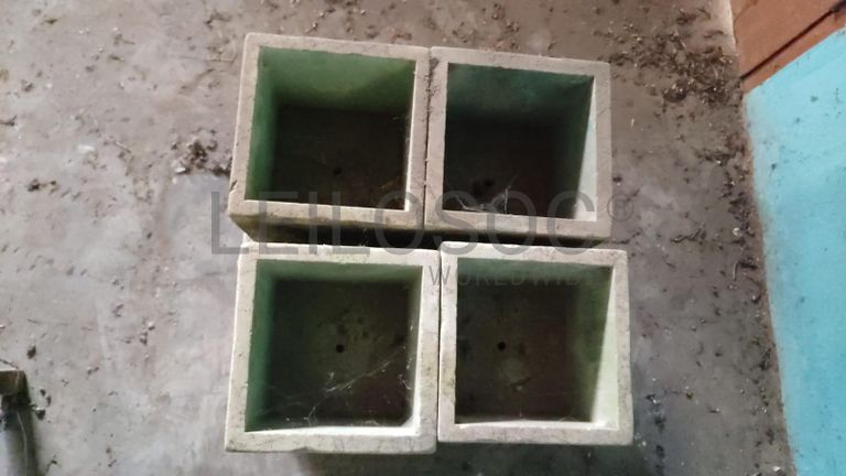 Formas para fabrico de cubos de betão