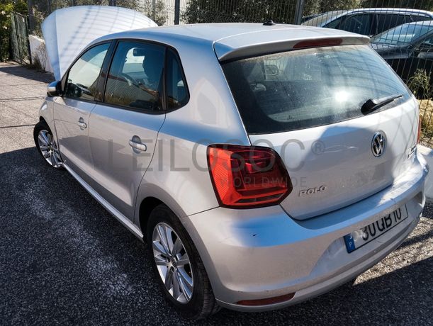 Volkswagen Polo · Ano 2015