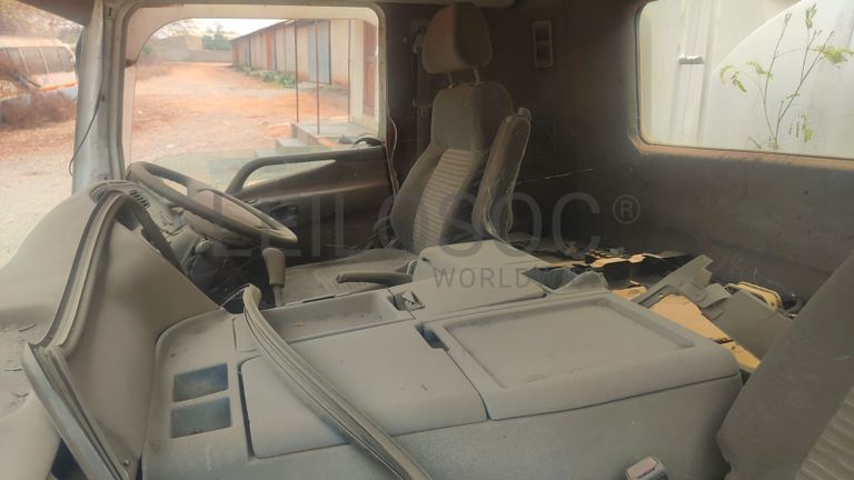 Camião cisterna pipa