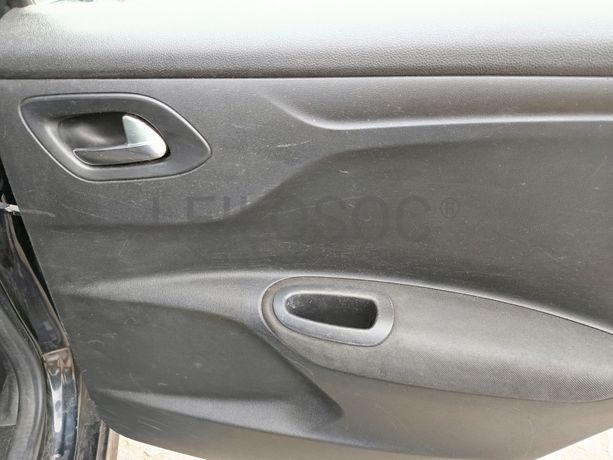 Citroën C-Elysée · Ano 2018