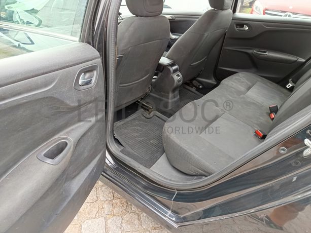 Citroën C-Elysée · Ano 2018