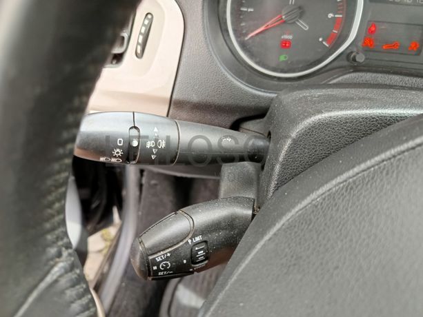 Citroën C-Elysée · Ano 2018