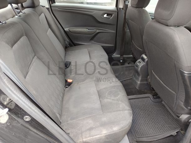 Citroën C-Elysée · Ano 2018