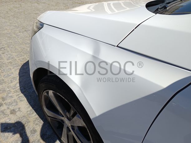 Peugeot 308 · Ano 2015