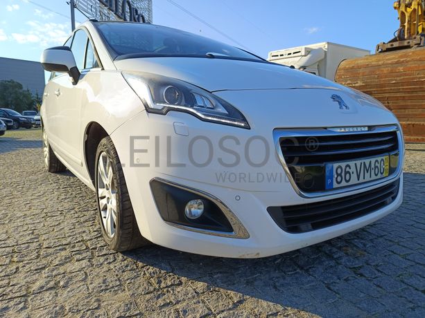 Peugeot 5008 · Ano 2015