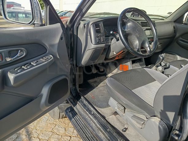 Mitsubishi L200 Strakar · Ano 2005
