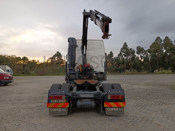 Volvo FH12 com Grua Hiab 4x2 · Ano 2003