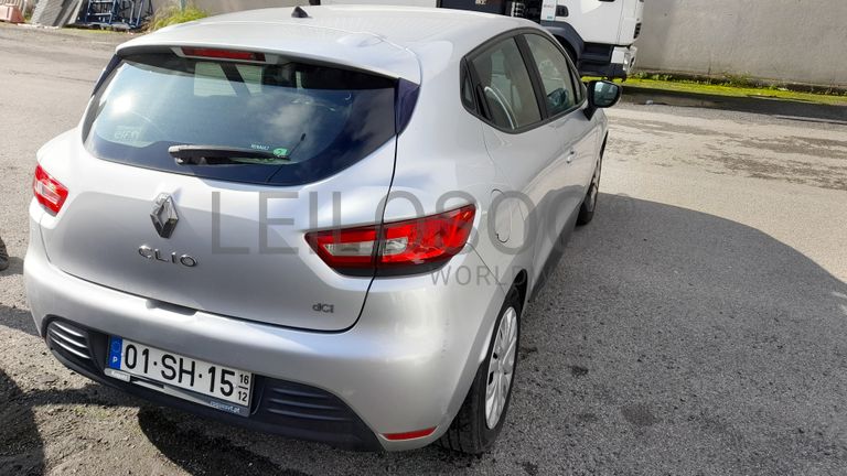 Renault Clio 1.5 DCI 90CV