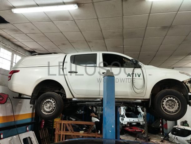 Mitsubishi L200 2.4DI-D 4WD 154CV
