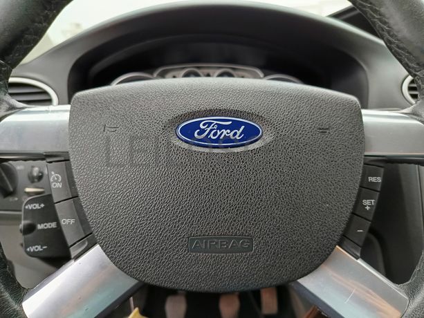 Ford Focus · Ano 2009