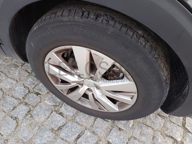 Peugeot 5008 · Ano 2017