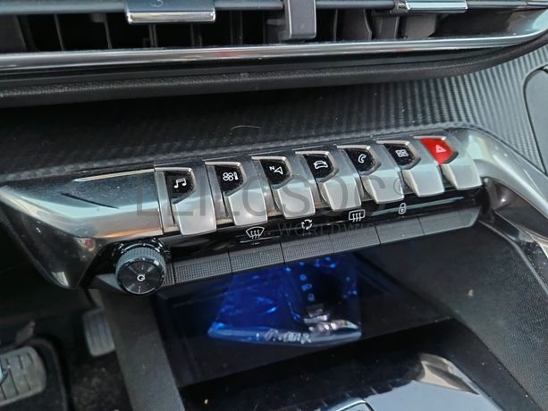 Peugeot 5008 · Ano 2017