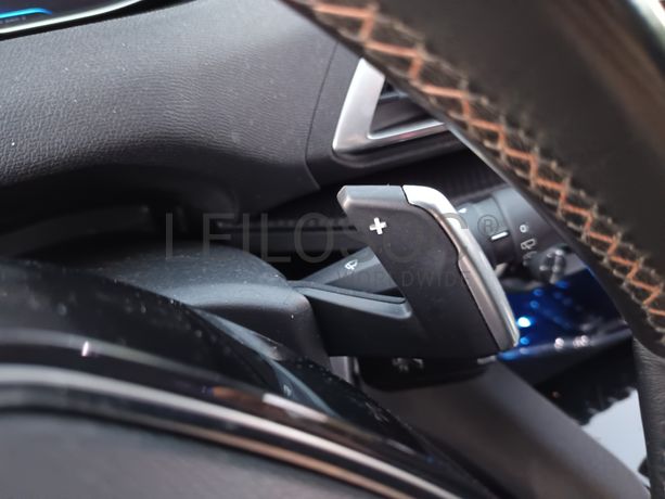 Peugeot 5008 · Ano 2017