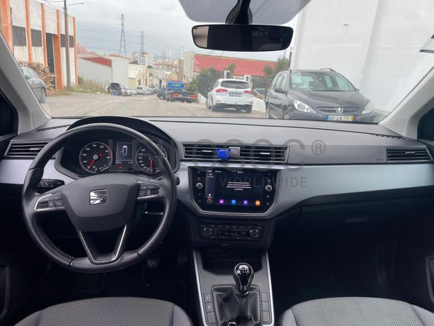 Seat Arona · Ano 2021