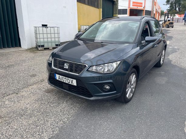 Seat Arona · Ano 2021