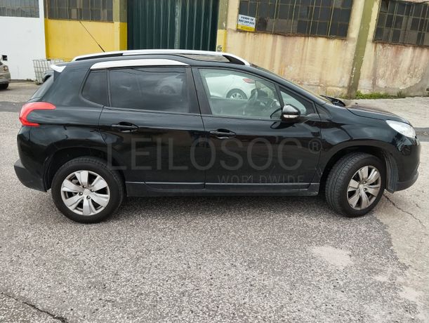 Peugeot 2008 · Ano 2015